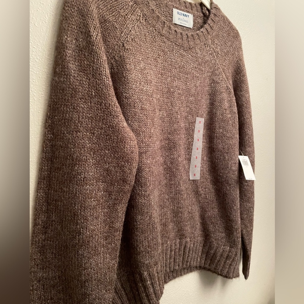 Old Navy brown sweater size Small - Brand New! - Picture 2 of 7